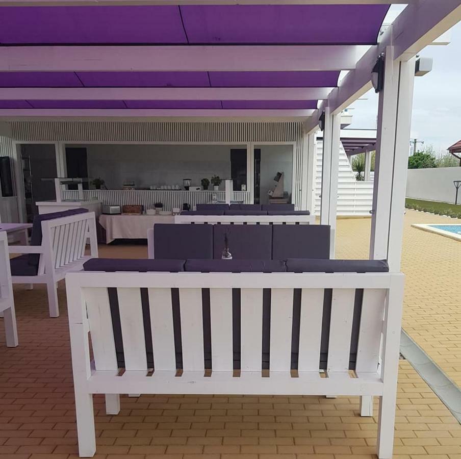 Lavender Villa นาโวดาริ ภายนอก รูปภาพ